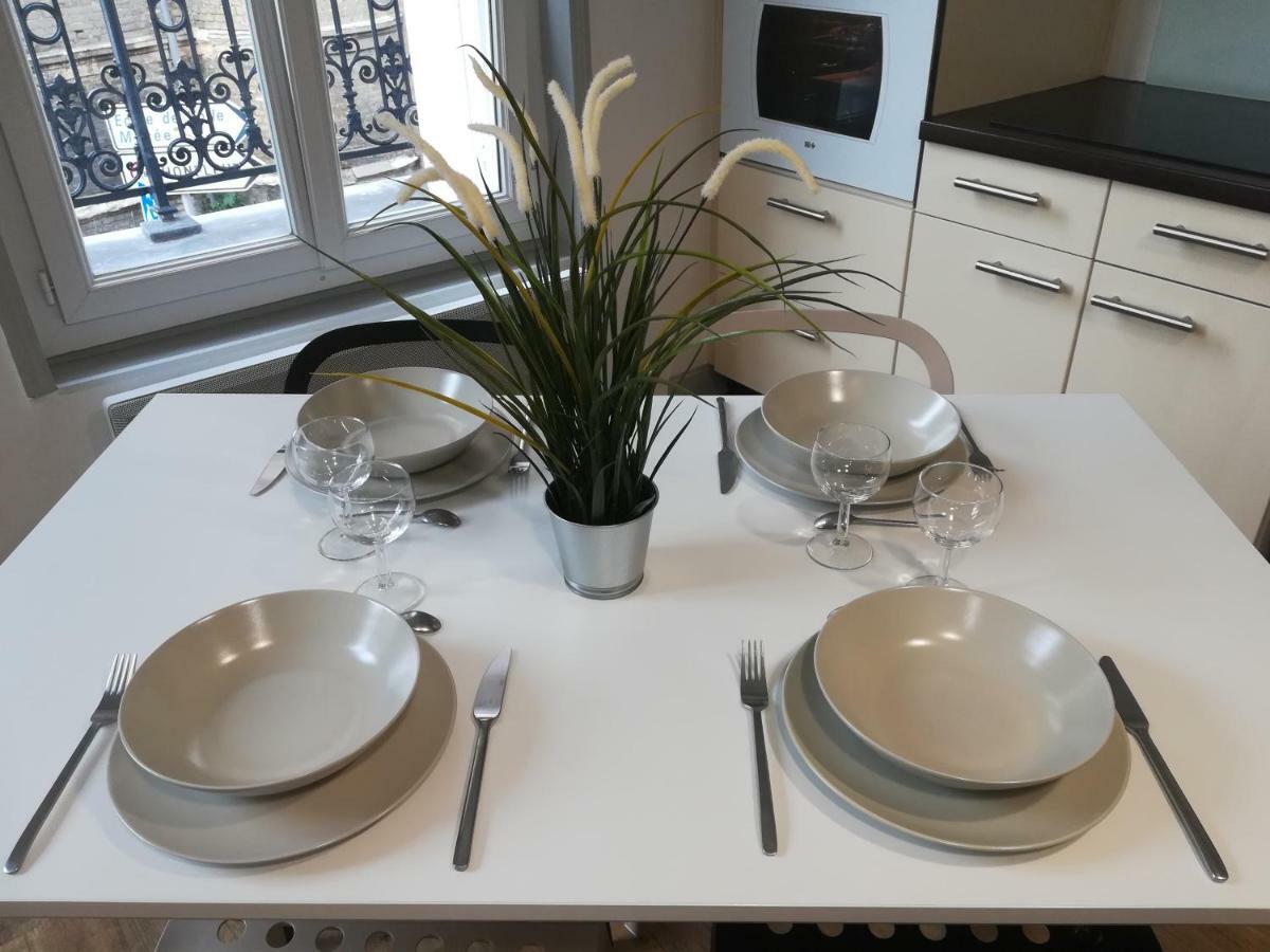 Le Capitaine Jack Apartment ทรูวิลล์-ซูร์-แมร์ ภายนอก รูปภาพ
